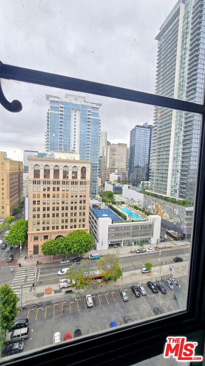 849 S Broadway Unit: 1208