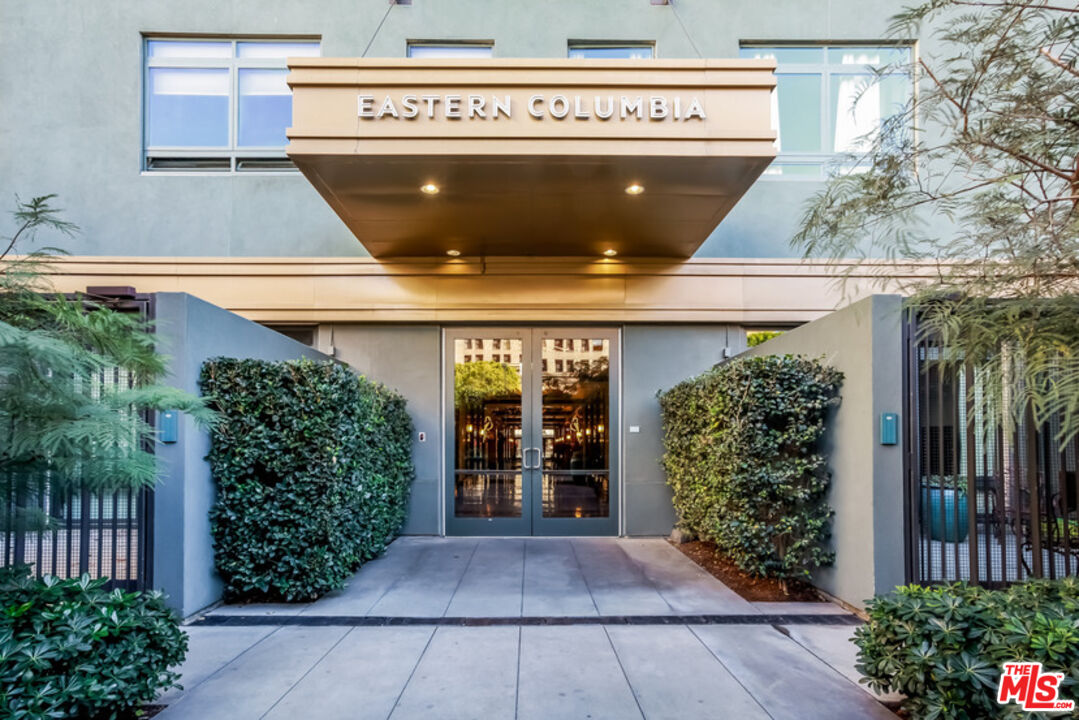 849 S Broadway Unit: 1208