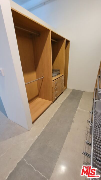 530 Molino St Unit: 114