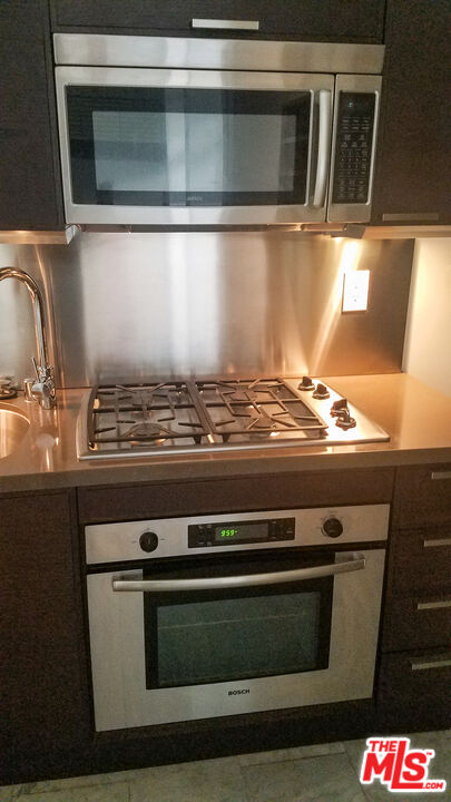 460 S Spring St Unit: 101