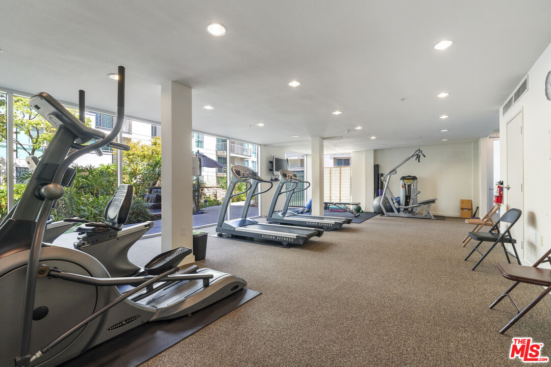 267 S San Pedro St Unit: 602