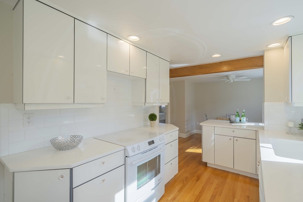 15 Mystic View Ter
