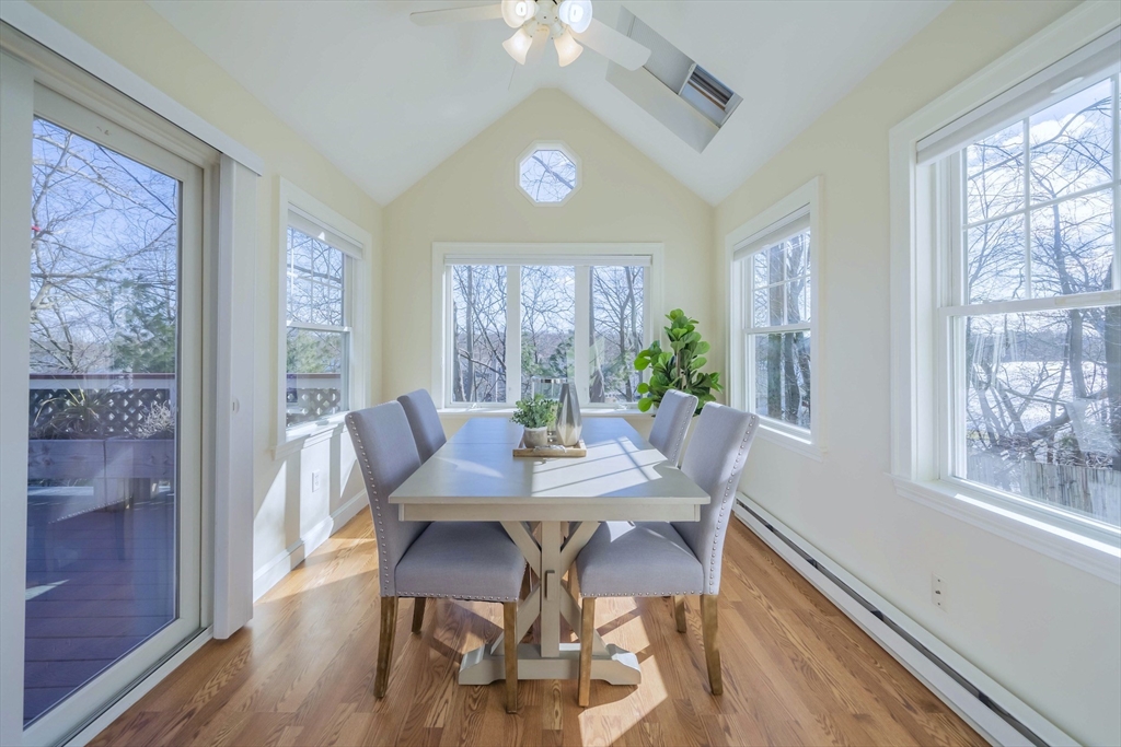 15 Mystic View Ter