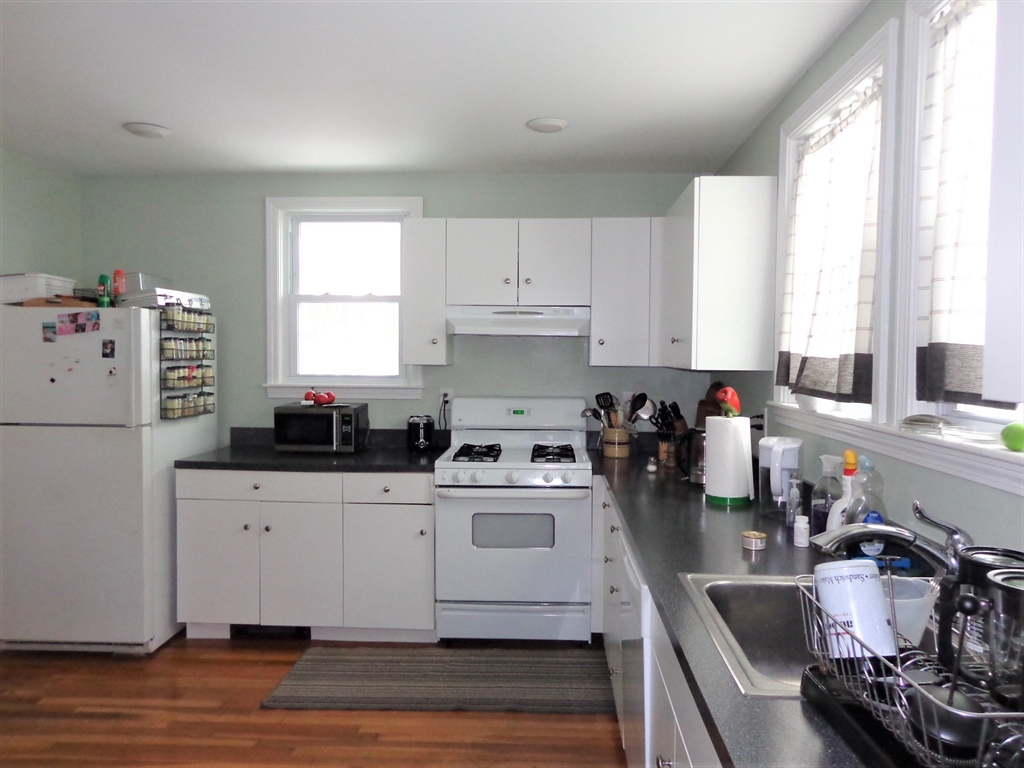544 School Street # 544
