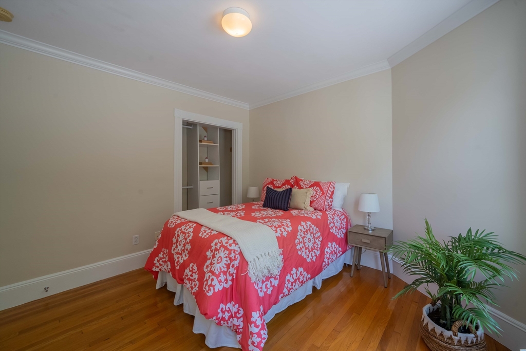106 Franklin St # 106