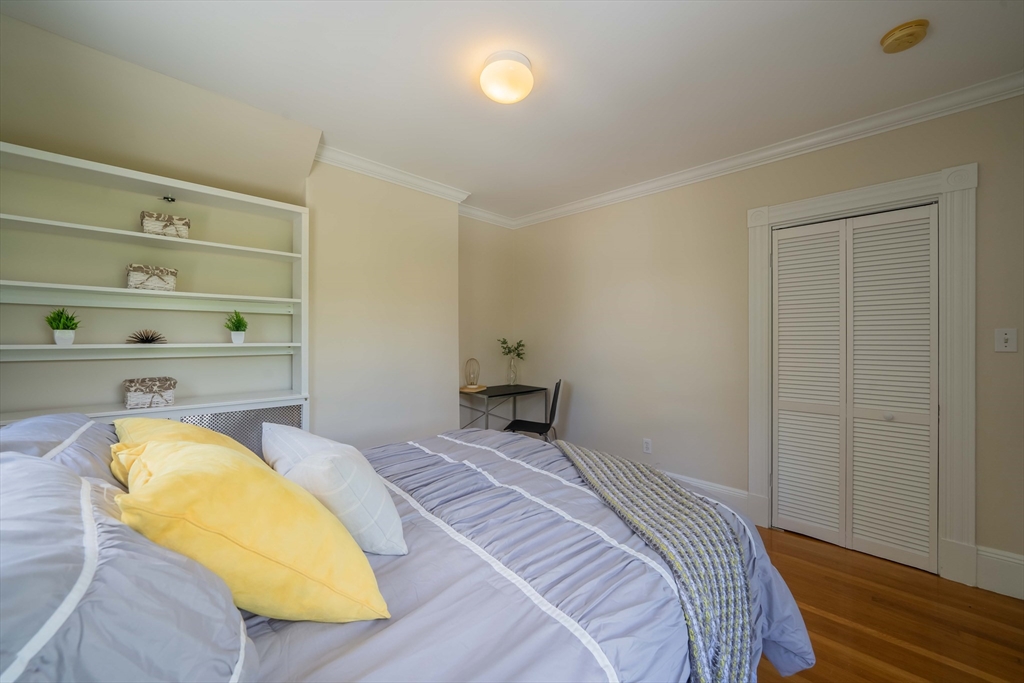 106 Franklin St # 106