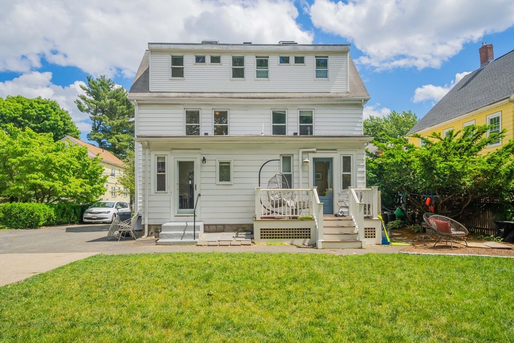 106 Franklin St # 106