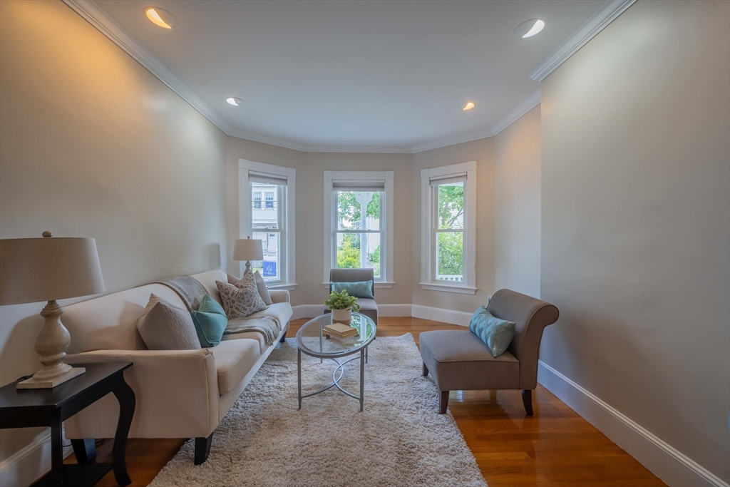 106 Franklin St # 106