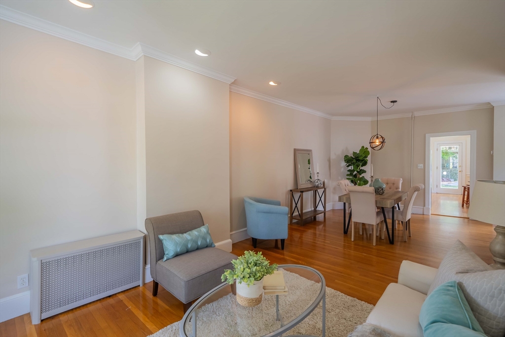 106 Franklin St # 106