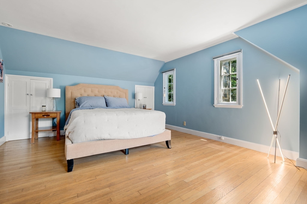30 Nickerson Rd