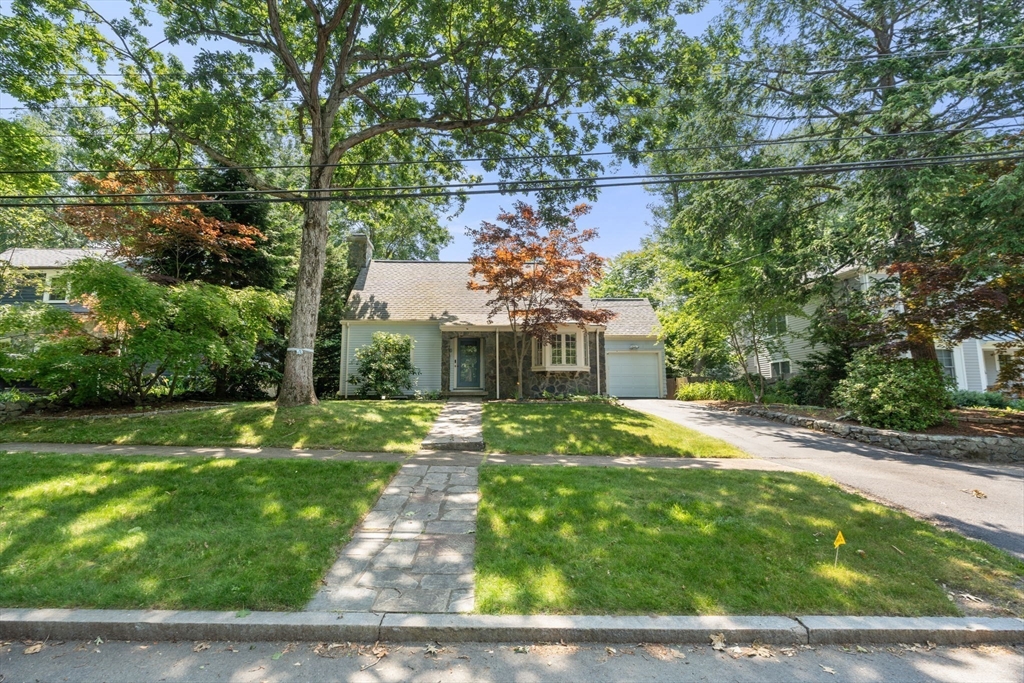30 Nickerson Rd