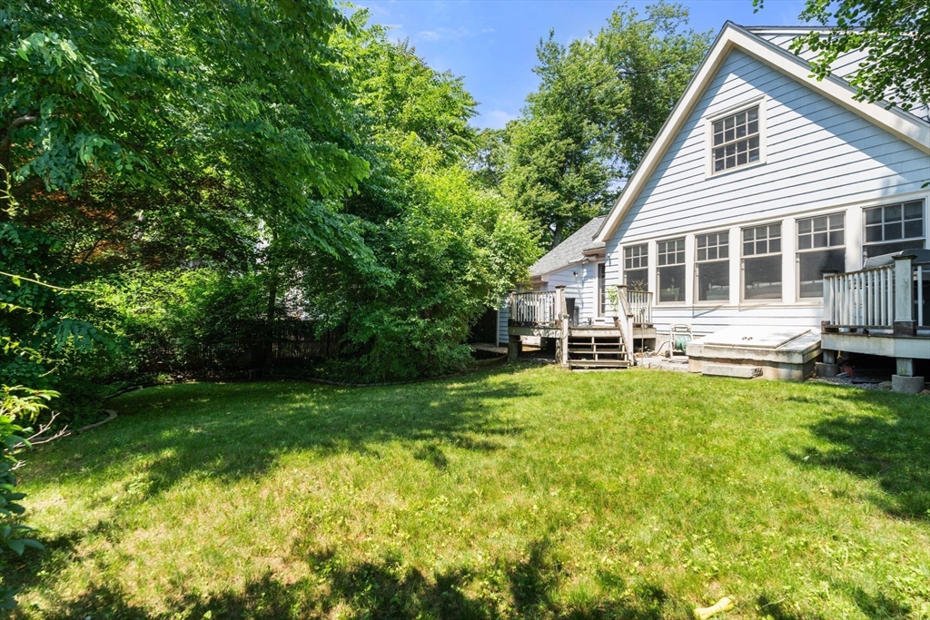 30 Nickerson Rd