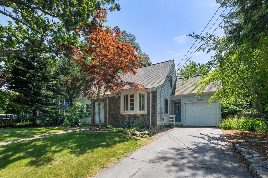 30 Nickerson Rd