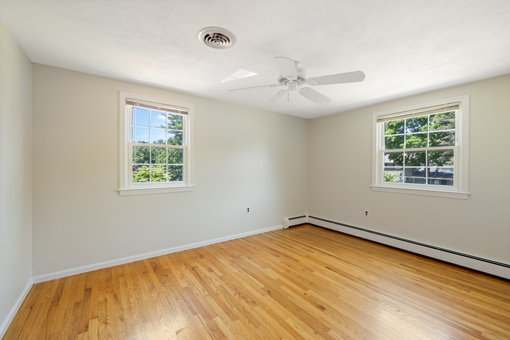 9 Heald Rd