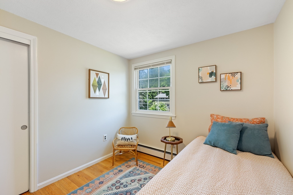 9 Heald Rd