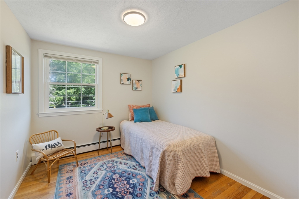 9 Heald Rd