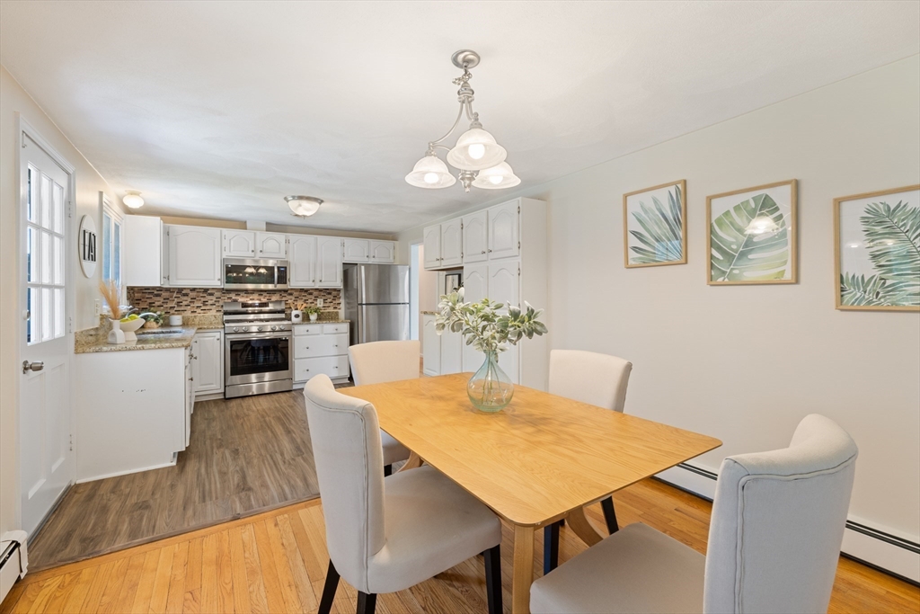 9 Heald Rd