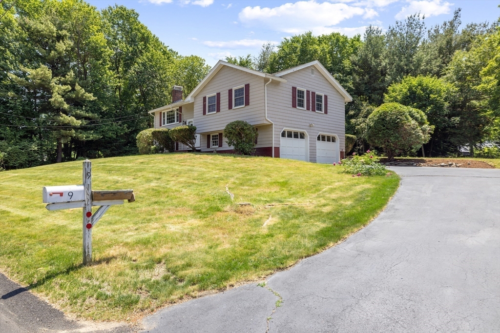 9 Heald Rd