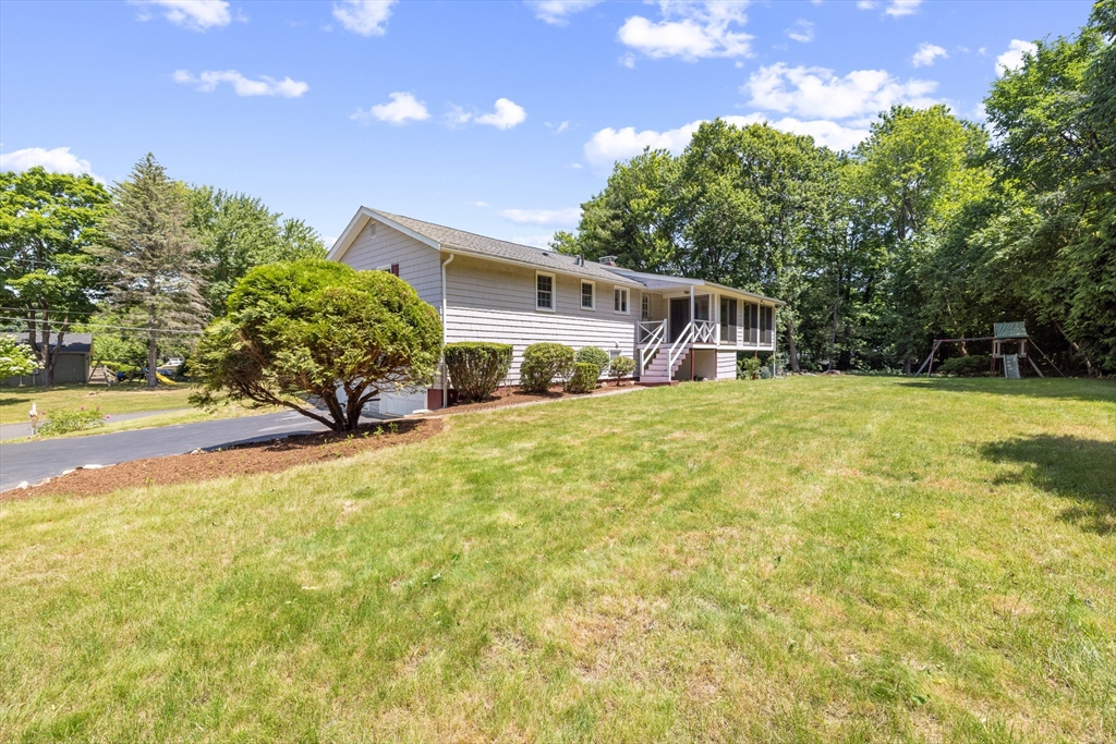 9 Heald Rd