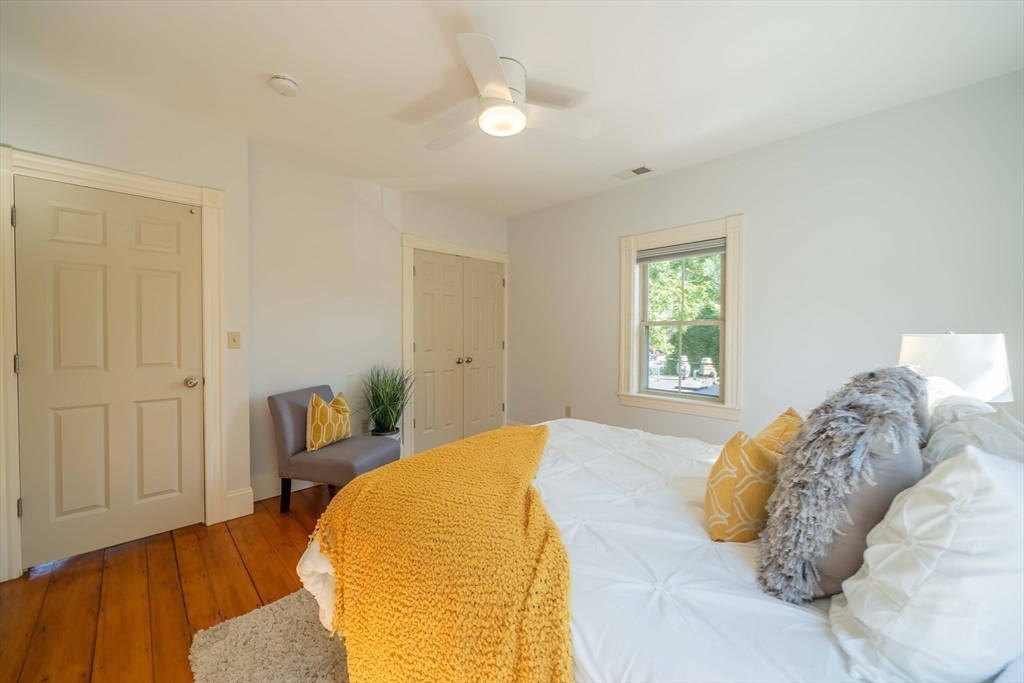 20 Porter St # 3