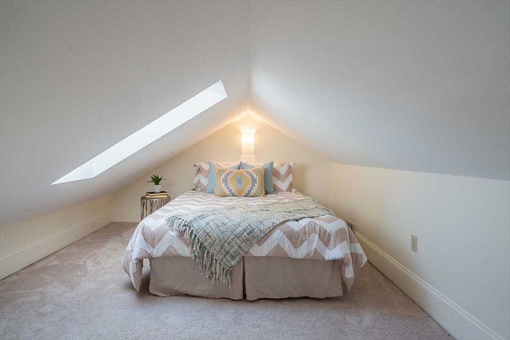 20 Porter St # 3