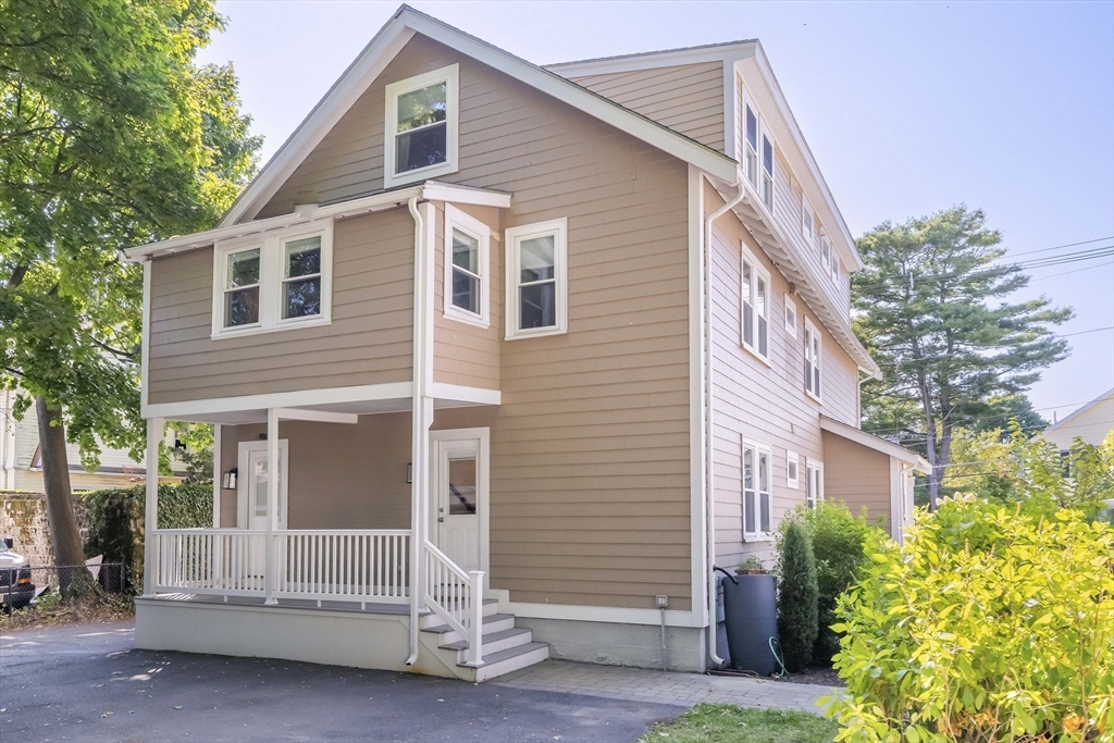 11 Thomas Street # 1