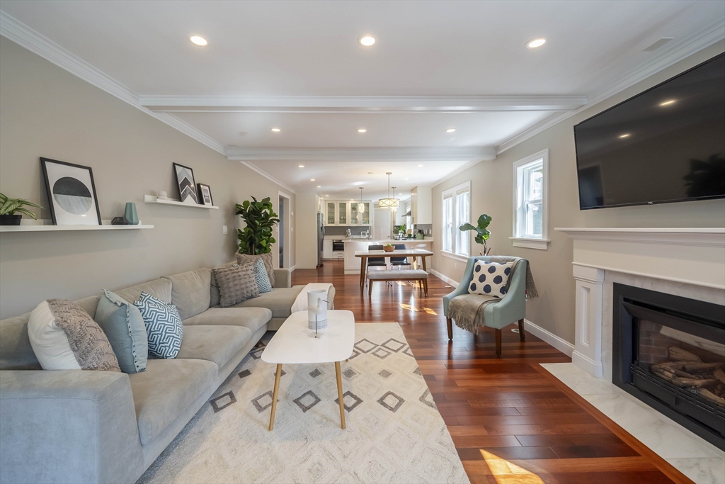 11 Thomas Street # 1