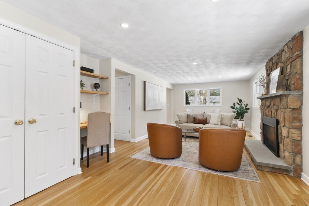 4 Caroline Street