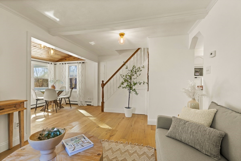 9 Summer St
