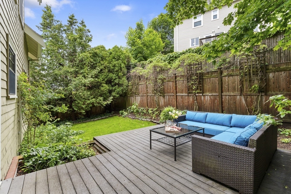 36 Nonantum St