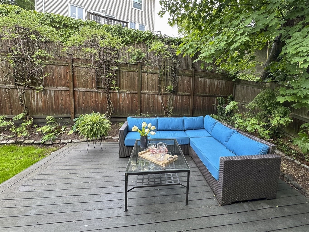 36 Nonantum St