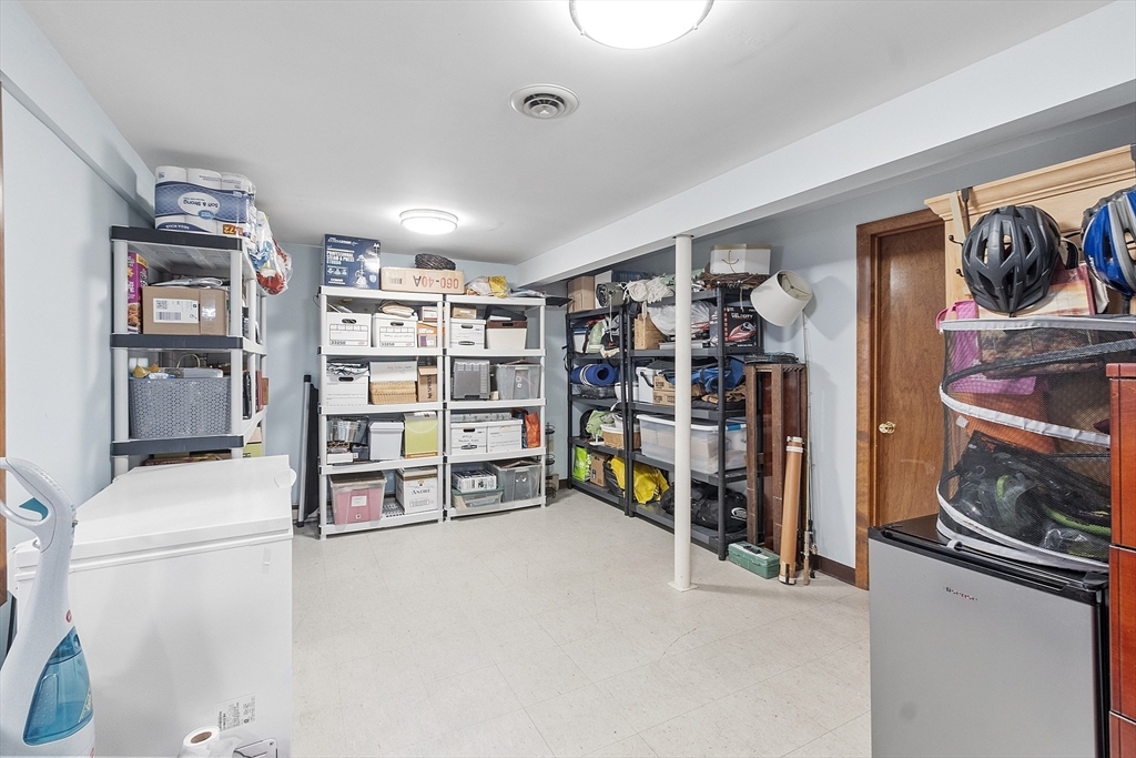 29 Oak Knoll Road