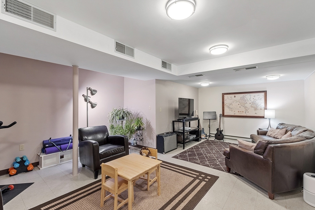 29 Oak Knoll Road