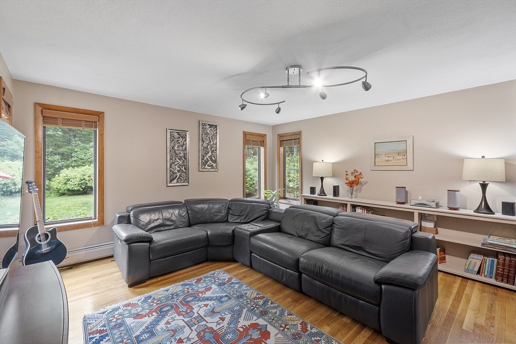 29 Oak Knoll Road