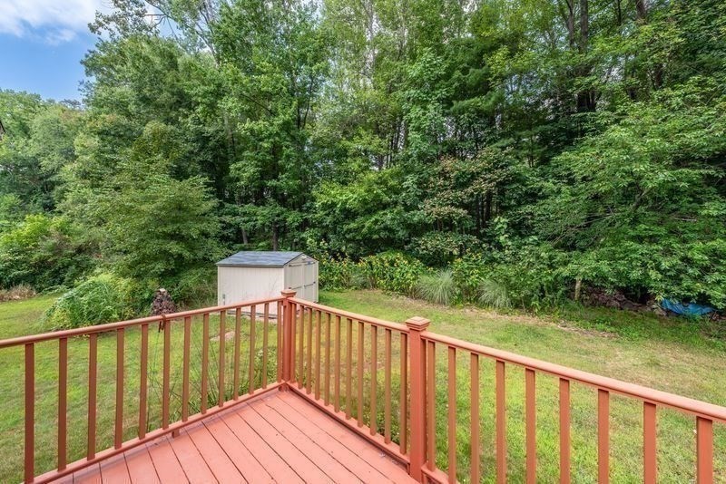 110 Grantwood Dr