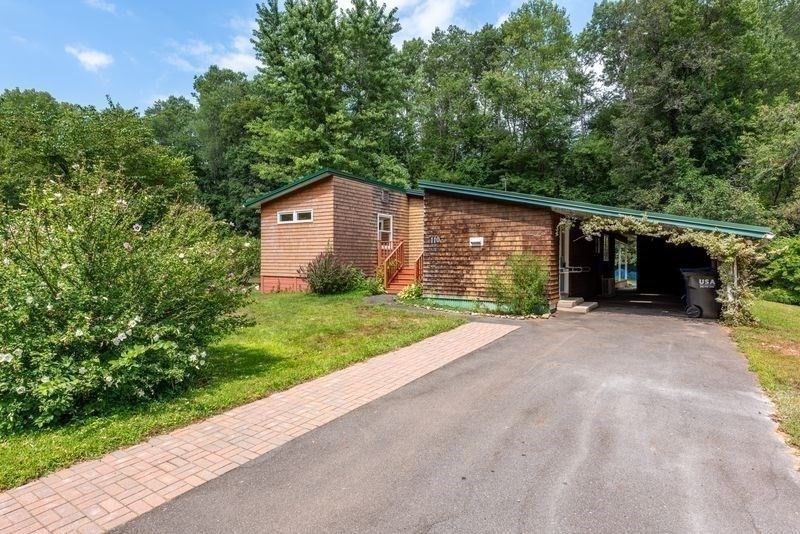 110 Grantwood Dr