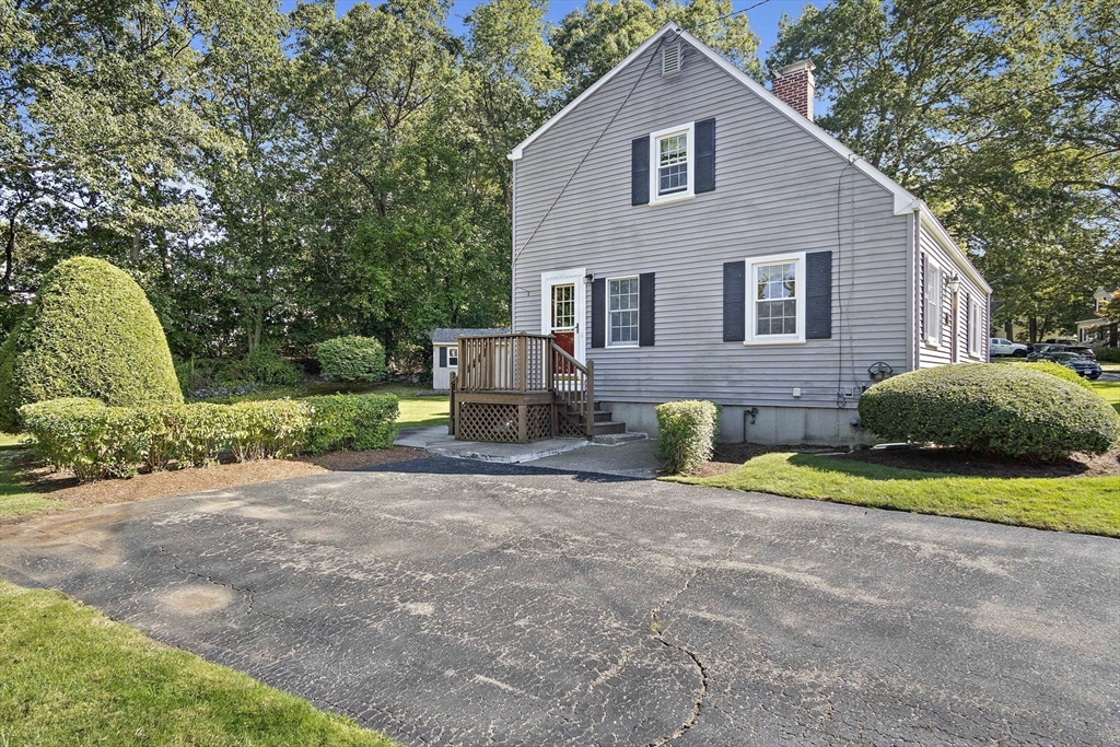4 Hiawatha Road