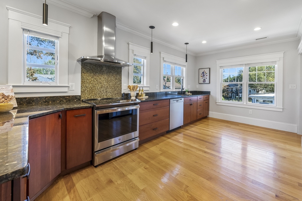 142 Highland Ave # 142