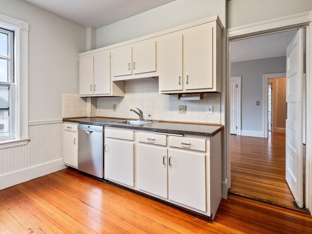 135 Pleasant St # 13 Unit: 34 prev 13