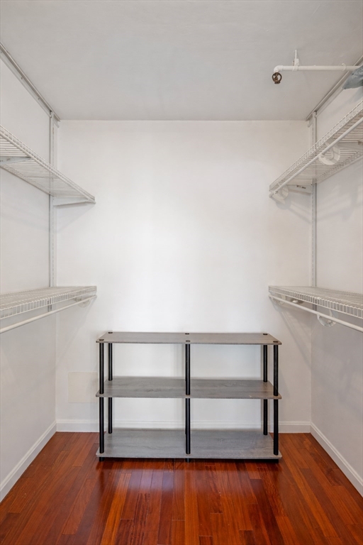 1731 Beacon St # 721