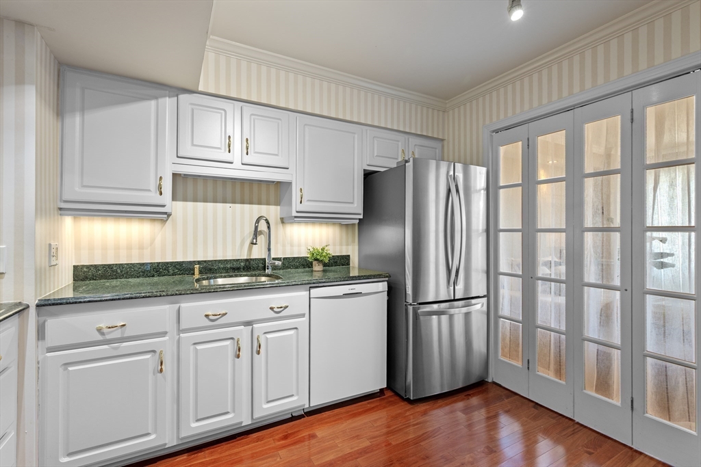 1731 Beacon St # 721