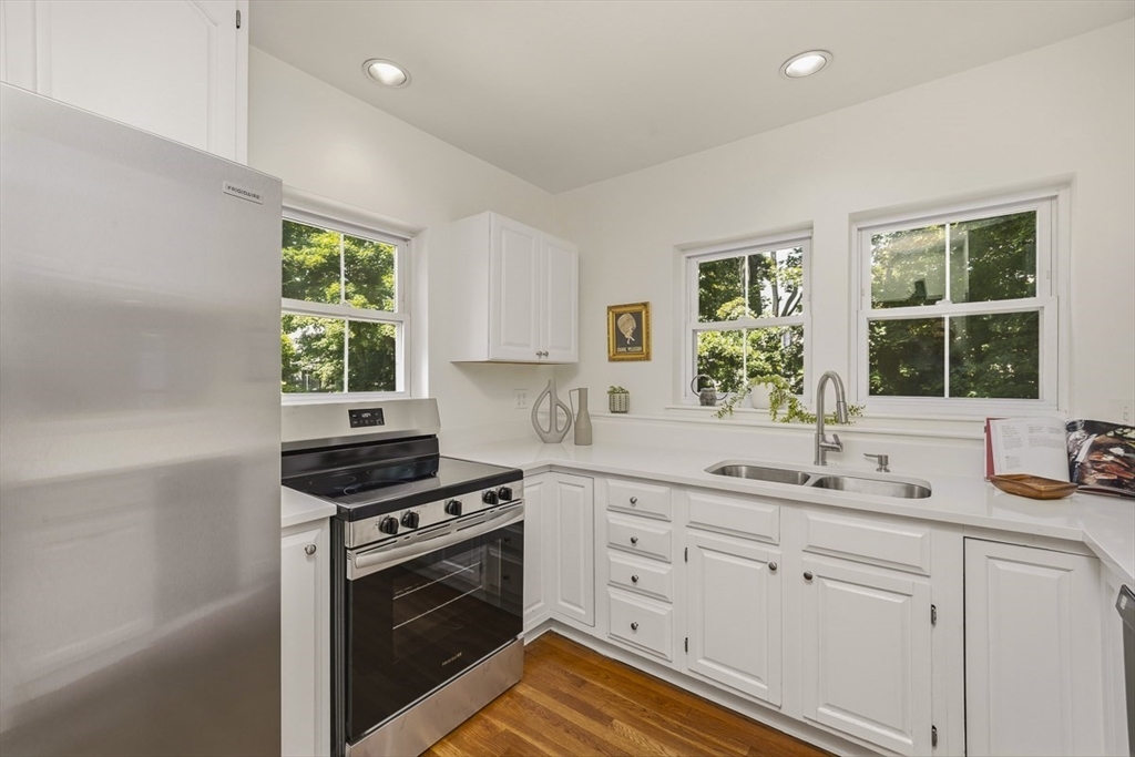 42 Lewis Ave # 42