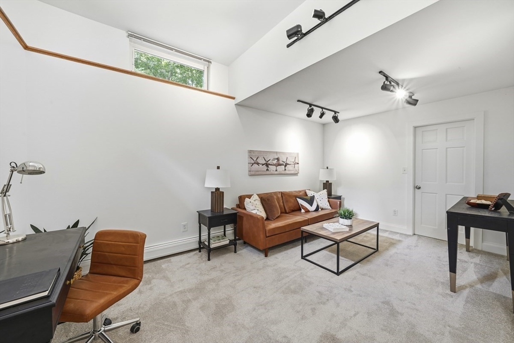 42 Lewis Ave # 42