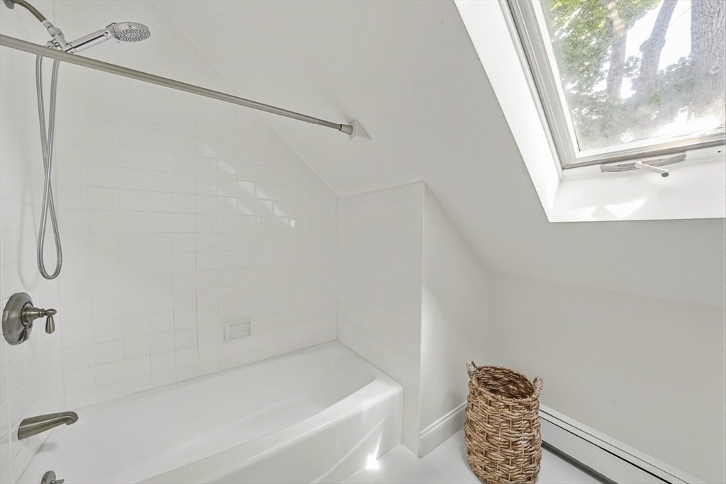 42 Lewis Ave # 42