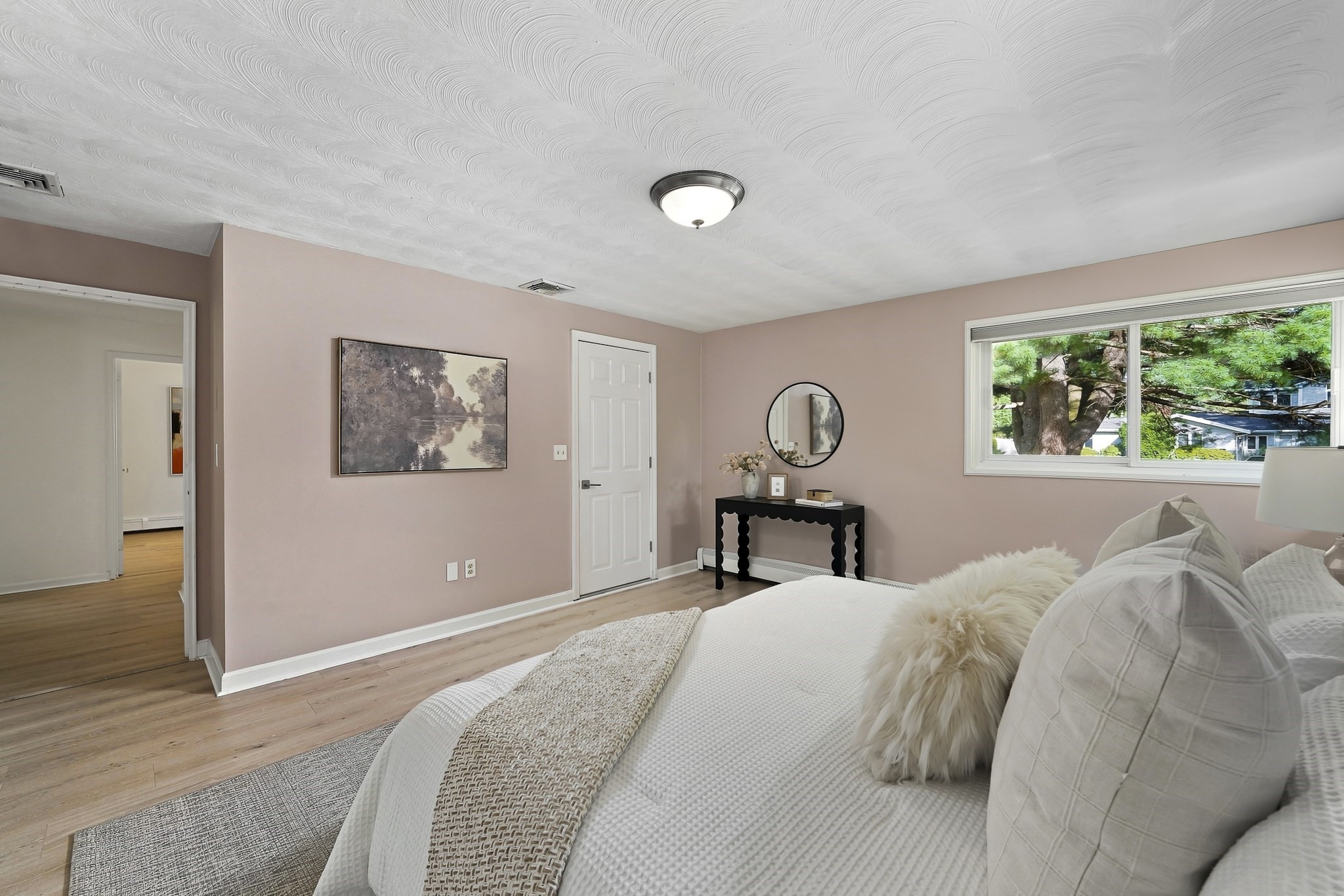 4 Nadine Road
