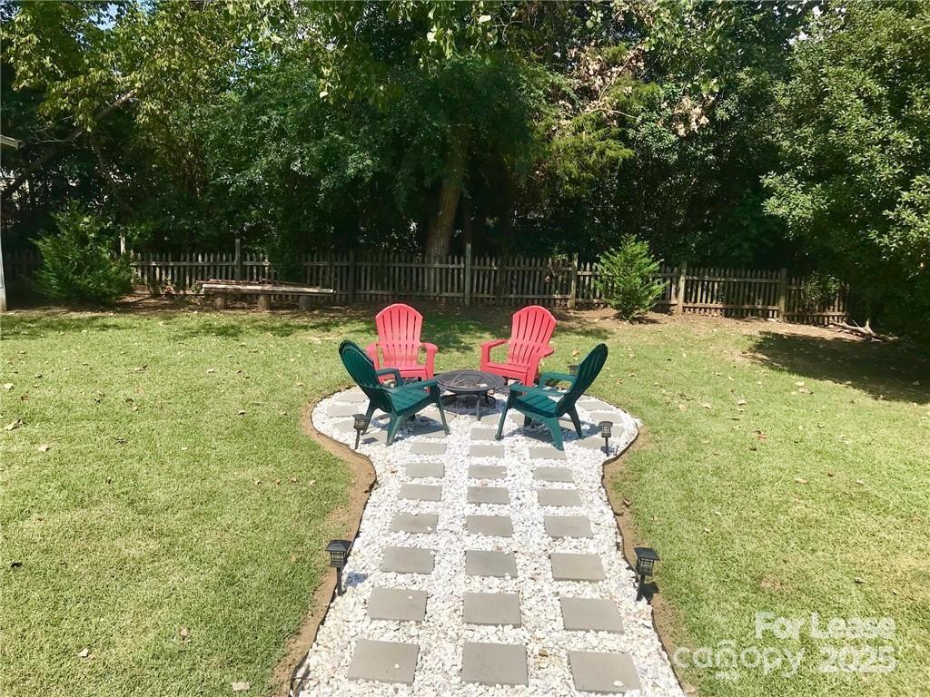 501 Vista Grande Circle