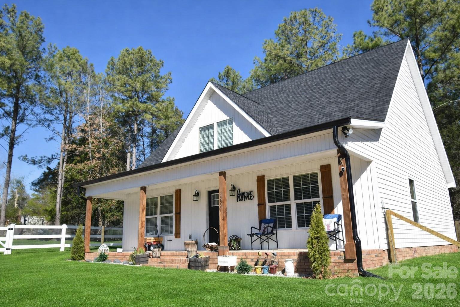 4592 Reid Road