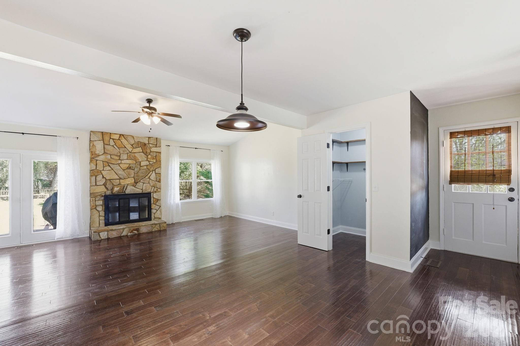 501 Vista Grande Circle