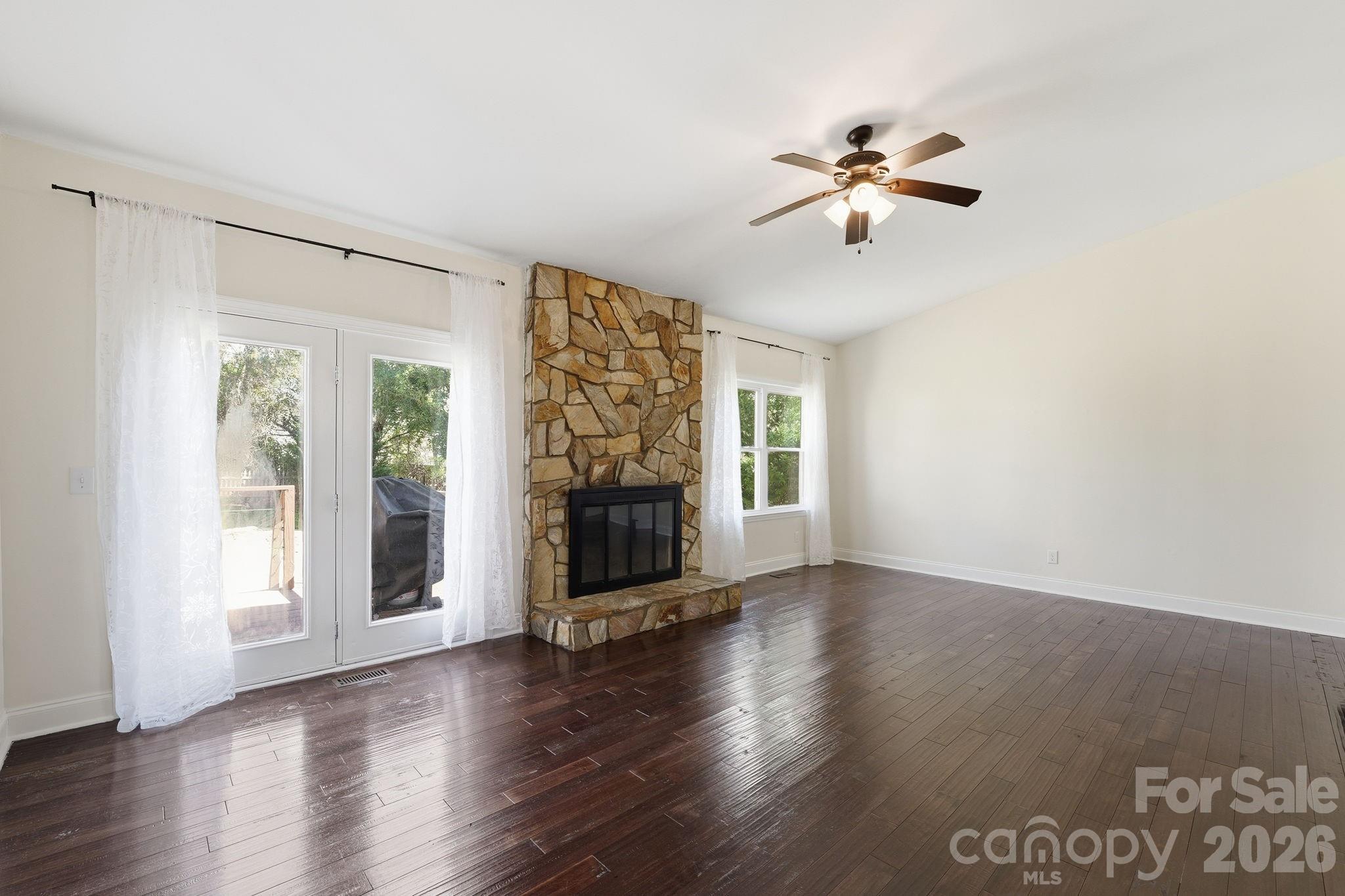 501 Vista Grande Circle