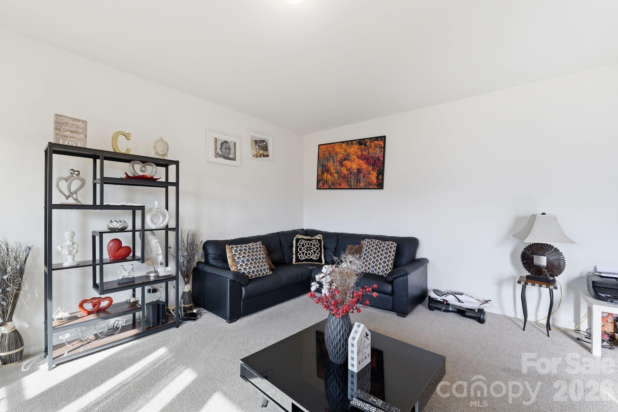 5126 Saddleback Drive